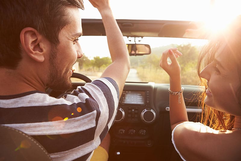 Let's Give YOur VW Servicesour Volkswagen A TLC Milwaukee Wisconsin 53201